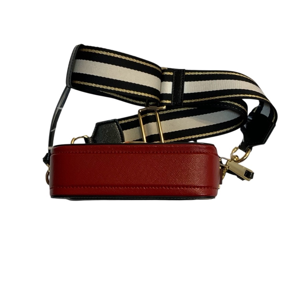 Marc Jacobs Women’s Black/Red Leather Snapshot Camera Bag - Picture 6 of 12